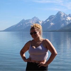 Meet your Posher, Yalocalblondie